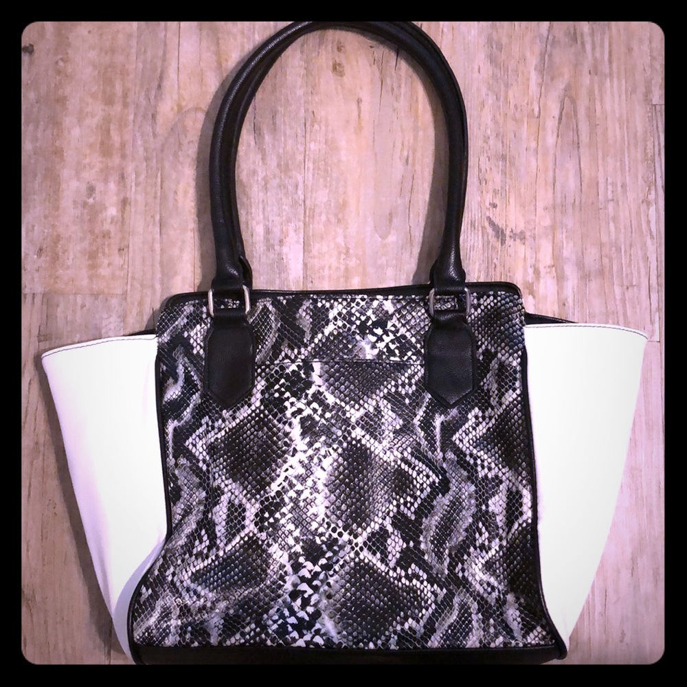 Faux Snake Skin Medium Handbag Black and White